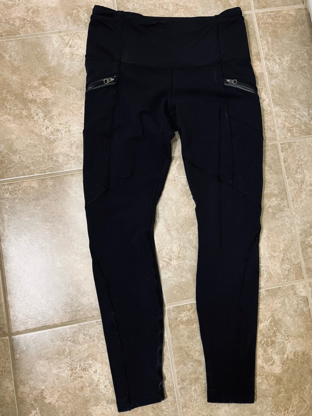 Lululemon fleece lined leggings with 4 pockets
